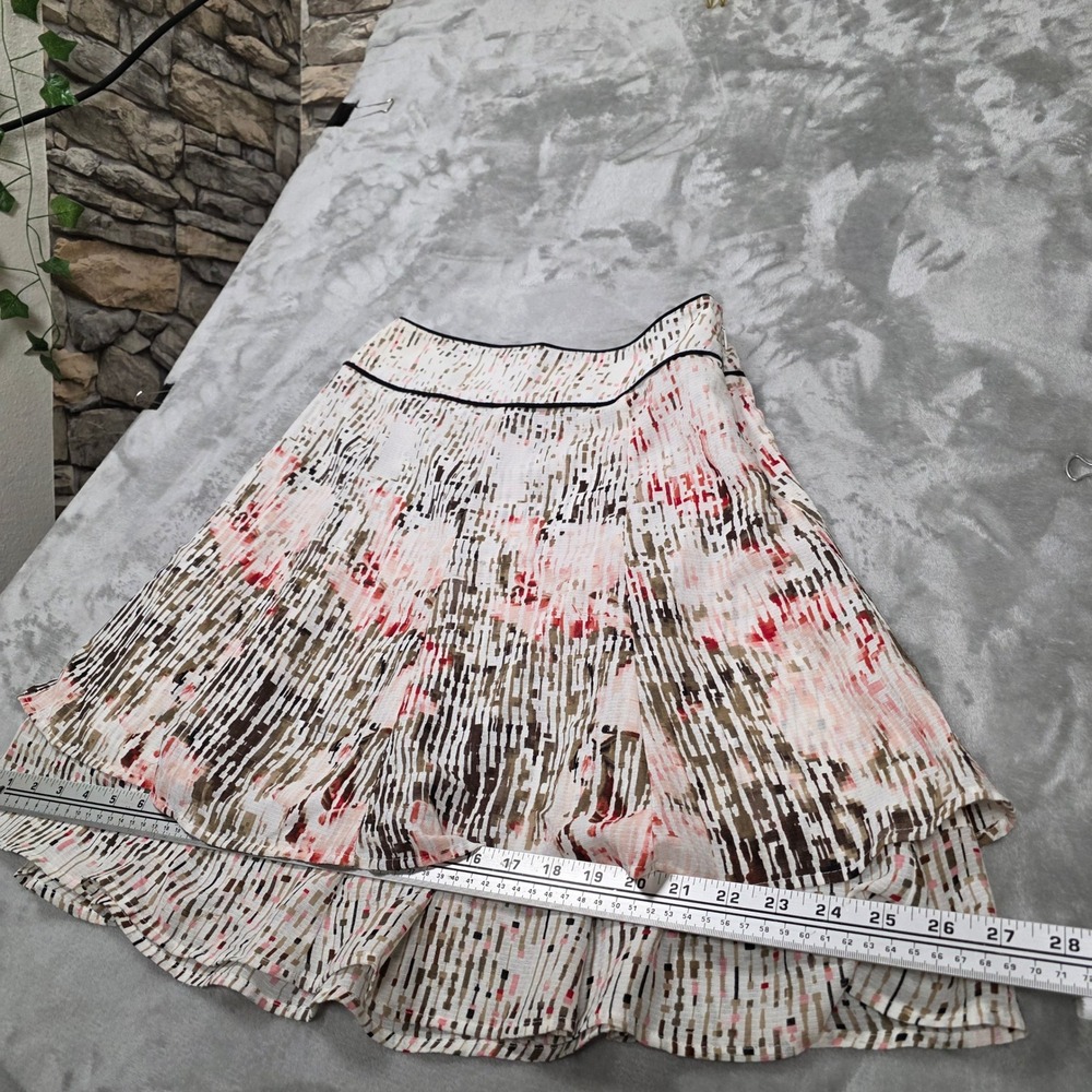 White House Black Market Skirt Womens 2 White‎ Pink Tiered Abstract Fair Flared - Picture 6 of 8